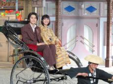 「月９」Ｗ主演の鈴鹿央士＆松本穂香が人力車に乗って登場「生理現象受け入れ俳優」の覚悟決める