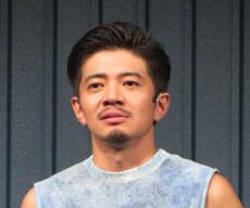 和田正人「同じ事務所で20年近い仲」人気俳優との２ショット公開