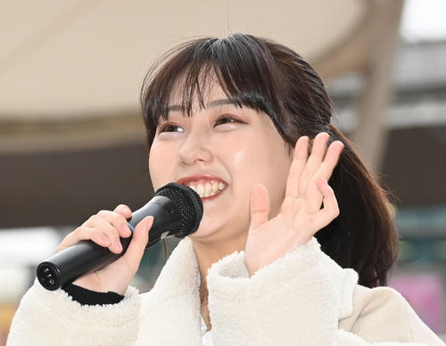 田中美久「先輩方優しくてアゲですっ！」朝ドラ「おむすび」新旧ハギャレンの写真公開にファン歓喜