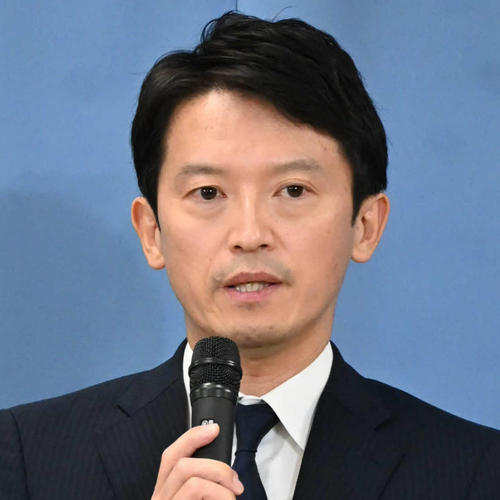 斎藤元彦氏当確の兵庫知事選は異例の注目度　事務所ライブ中継に視聴者殺到