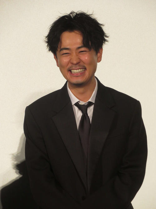 成田凌30歳ながら今、欲しいのは「新しい膝…痛い」45歳森田剛「髪」に68歳竹中直人は…？