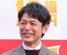 妻夫木聡、巨大誕生日ケーキ登場に「あんまり祝われ慣れていなくて」12月生まれあるあるも披露