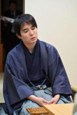 【竜王戦】優勢築いた佐々木勇気八段「そうか…」頭を抱える　藤井聡太竜王との激闘で「誤算」？