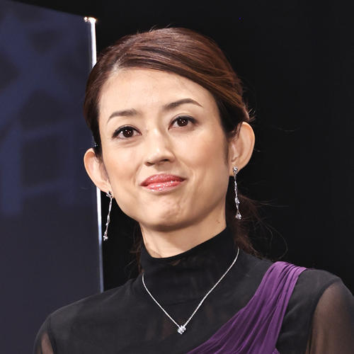 小沢真珠、51歳美人タレントとアフタヌーンティー「久しぶりの珠珠コンビ」「なんと美しい」