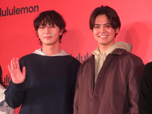 片寄涼太、パク・ソジュンと笑顔のツーショット公開「すごくあたたかなお兄さん」ファンも歓喜