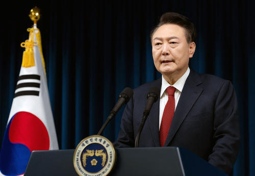 【韓国】尹錫悦大統領に捜査本部への出頭要請へ「内乱主導者」「職権乱用」の容疑か