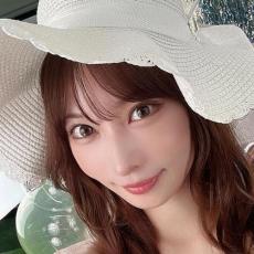 「日本一美しいセクシードラマー」大野真依「見えてそうだけど」刺激的なサンタ風衣装姿を公開