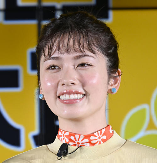 小芝風花「愛始め」仲良し女優と顔寄せ２ショットに「最高の運勢になりそう」とファン