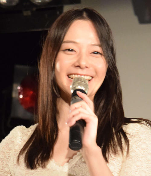 「べらぼう」出演セクシー女優吉高寧々が近影公開、昨年は写真展を開催し「今年も会いたいなっ」