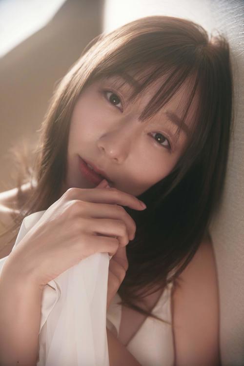 須田亜香里「ありのまま」詰め込んだ最新写真集タイトル決定　美ヒップカットも公開