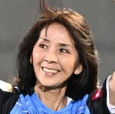 柏木由紀子、親友・酒井和歌子とのそっくりショットに反響　「まるで姉妹！」「そっくり」