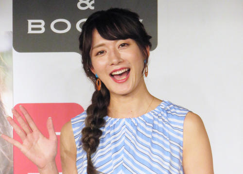 元フジ大島由香里、タレント＆元テレ東アナから誕生日祝福 ３ショットに「素敵な顔ぶれ」と反響