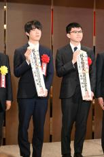 【王将戦】藤井聡太王将「将棋は分岐の分かれ道が続くゲーム、一手一手」　京都“お稲荷さん決戦”