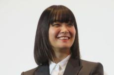 深川麻衣「ドッグフレンドリーな村に移住してみたい」主演映画「嗤う蟲」公開で理想の村明かす