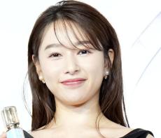 桜井日奈子「焼肉の口にさせてしまうかも」福原遥との“デート”ショットに反響