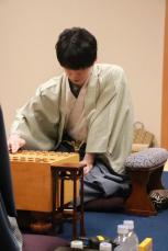 【棋王戦】藤井聡太棋王３連覇か　増田康宏八段初タイトルか　21年ぶりの高知対局始まる　