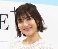 脳梗塞を公表した47歳タレント、脚線美光るサウナショットに「セクスゥイー」「スタイル抜群」