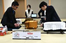 【将棋】８冠返り咲きへ藤井聡太７冠の叡王戦準々決勝スタート　振り飛車党の戸辺誠七段と初対決