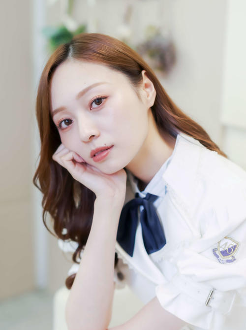 乃木坂46梅澤美波、セカンド写真集の特典合計21種を一挙公開「私の