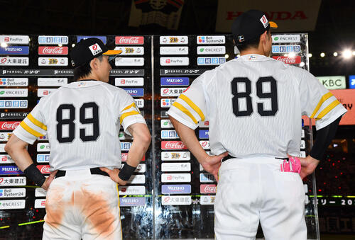 ソフトバンク】サインはファンへの恩返し…「89」背負い「王貞治」の