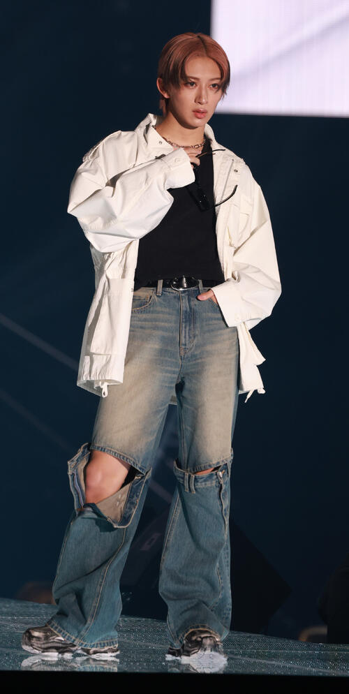 MAZZEL・NAOYA、着用高額限定シャツがSNSで話題 他アイドルとおそろい
