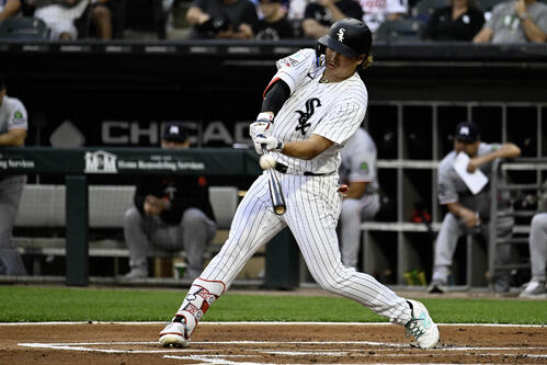 MLB公式が新人日本人初の村上宗隆の30号本塁打祝福「これから量産し