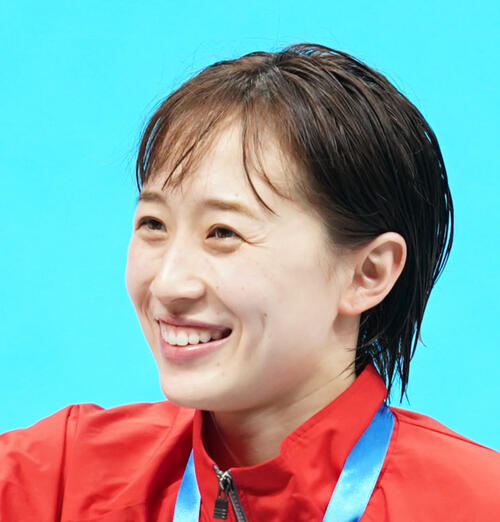 瀬戸大也と離婚の馬淵優佳さんが家族写真公開「今しかない宝物みたいな時間を残せて感謝」
