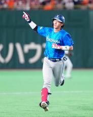 【DeNA】いざ甲子園へ、CSファイナルＳ進出決定！度会＆牧が２戦連発　佐野＆戸柱が適時打