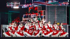 日向坂46、年末恒例のクリスマスライブで観客を魅了！　より一層の活躍を予感させるパフォーマンス