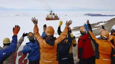 南極・昭和基地ではお正月に何を食べるのか
