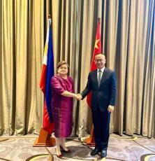 南シナ海情勢めぐり…フィリピンと中国の外務次官が会談　協議継続で合意