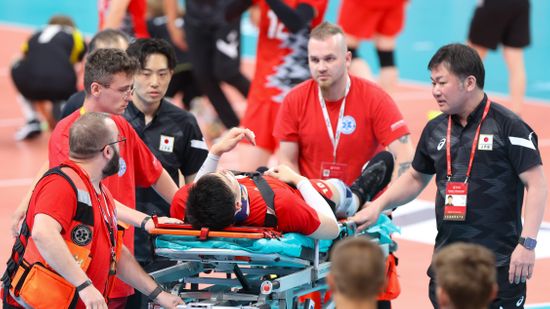 【男子バレー】負傷交代の高橋健太郎に心配の声　チームは世界1位ポーランドを撃破