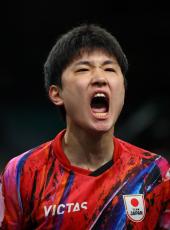 【卓球】張本智和がベスト16入り　イランの世界51位に勝利