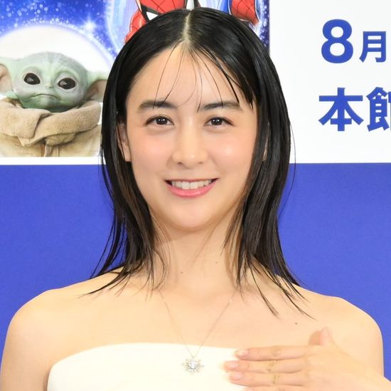 山本美月　176万円の“ミッキー”ネックレス身につけ登場　この夏に行きたい場所を明かす