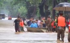 ミャンマー「壊滅的な状態」大雨で384人犠牲　88万7000人が被災か