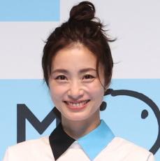 3児のママ・上戸彩、育児の悩みを明かす　「愛情があふれちゃうみたい」