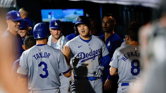 地区優勝の翌日も躍動でドジャース快勝　大谷翔平は3ランと盗塁で「54-57」に到達