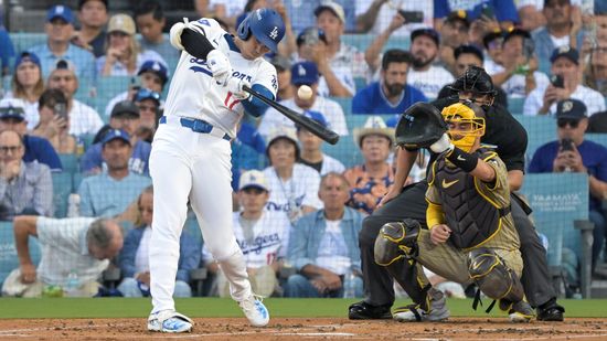 大谷翔平　地区シリーズ初の豪快3ラン　急遽先発・山本由伸を援護し同点に追いつく【MLB】