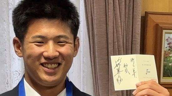 【巨人】ドラフト1位指名　花咲徳栄・石塚裕惺　阿部監督は「小さい頃から見ていたスーパースター」