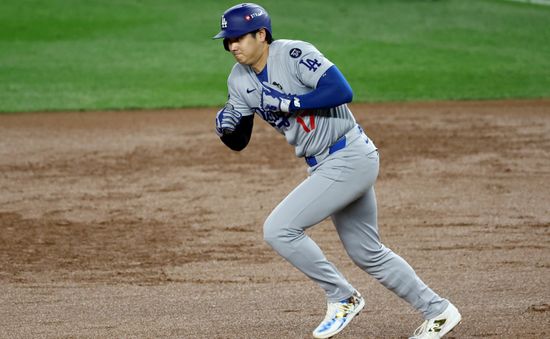 大谷翔平の片手スライディングにファンの心乱される「あのスライディングなら大丈夫」「怖い。。あんな姿勢で・・・」左肩亜脱臼から4日目