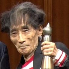 漫画家・楳図かずおさん死去 88歳　『まことちゃん』のギャグ“グワシ”は社会現象に