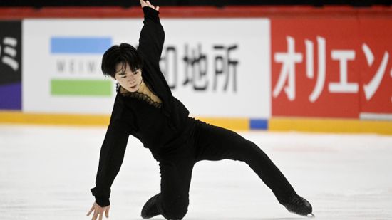 【フィギュア】鍵山優真が1位でNHK杯に続き連勝　ジャンプ乱れるもSP高得点で合計首位〈GPフィンランド杯〉