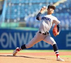 横浜高校が27年ぶり神宮大会V　1年生の織田翔希9回途中108球の力投　初出場の広島商を下す