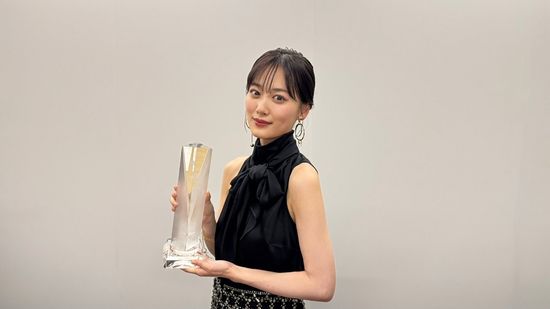 元乃木坂46・山下美月「様々な変化があった一年でした」　写真集が年間1位に　今年を振り返る