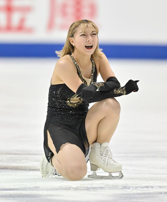 【女子フィギュア】坂本花織が4連勝達成で笑顔「優勝を死守できた」　堂々たる演技に観客も大歓声【全日本選手権】