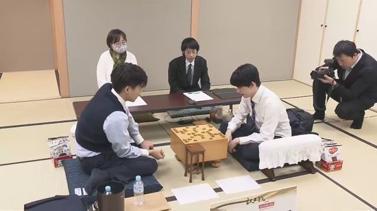 藤井聡太七冠　新しい将棋会館で今年の公式戦初勝利