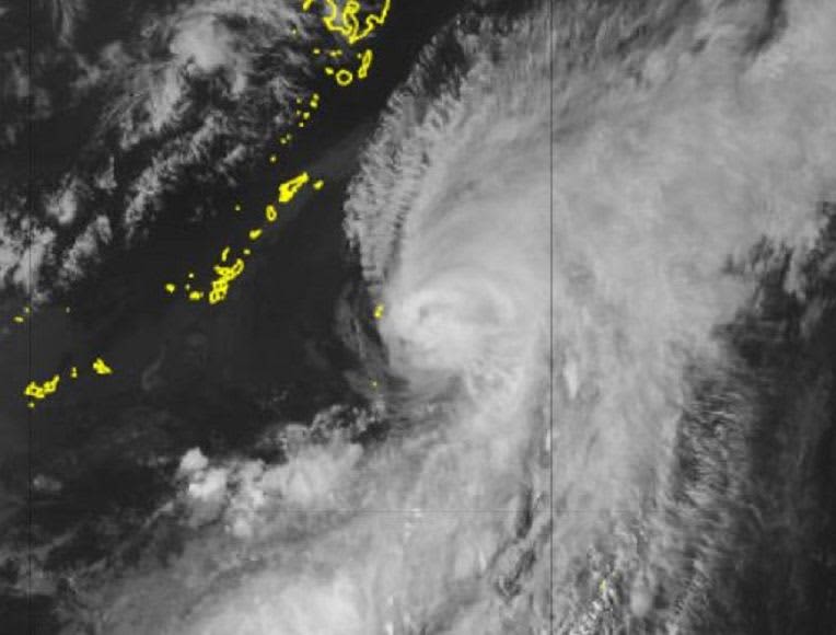 台風1号：大東島地方の暴風警報を解除　強風注意報に切り替え【29日午後4時20分現在】