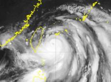 台風3号：線状降水帯、八重山・宮古島地方で夜にかけ発生の恐れ　大型で非常に強い勢力できょう24日昼過ぎにかけ先島諸島に最接近へ【24日午前4時】