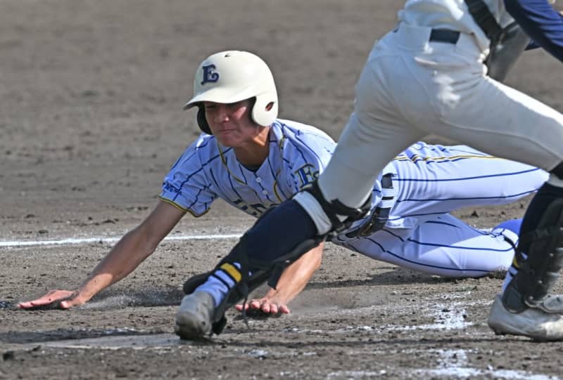 エナジックが4強入り　来春センバツが有力に　長崎・壱岐に9ー2　高校野球の秋季九州大会