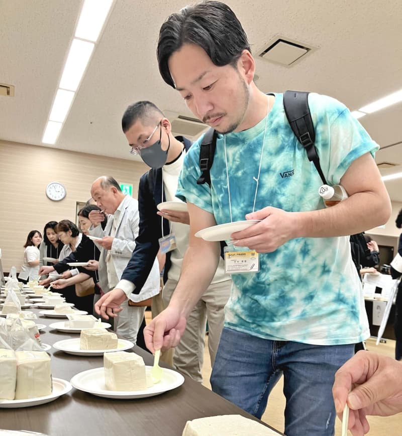 沖縄で島豆腐の品評会　1位はひろし屋食品、2位はマルサン豆腐店　3位は…　チャンプルーでの食べやすさなど審査